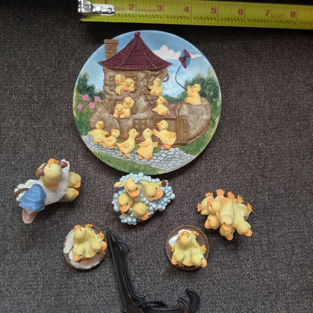 tea set - Picture 2 of 2